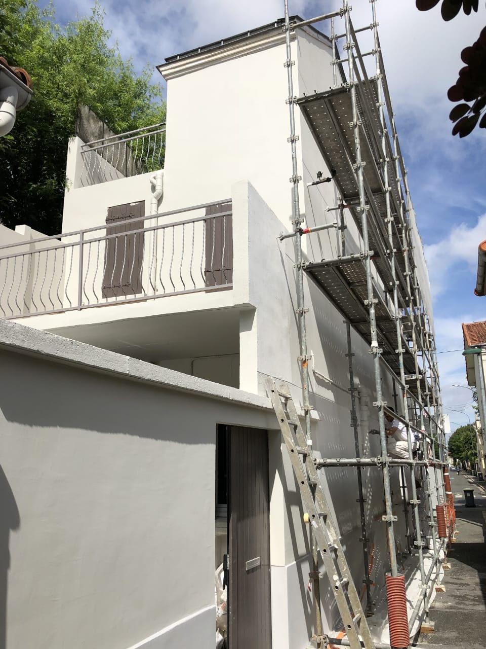Échafaudage maison façade